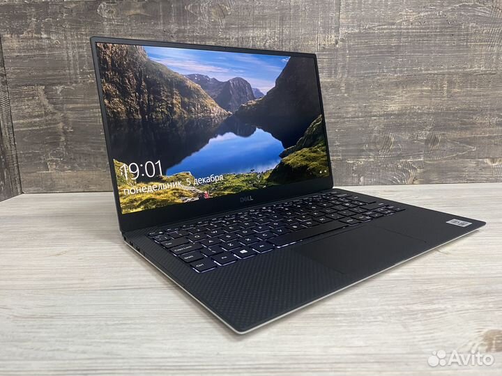 Новый dell XPS 7390 Сore i7 в коробке на гарантии