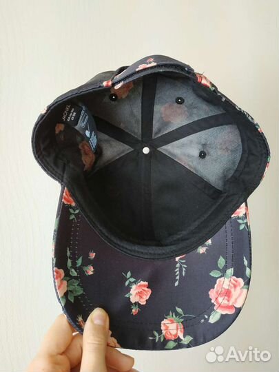 Кепка женская