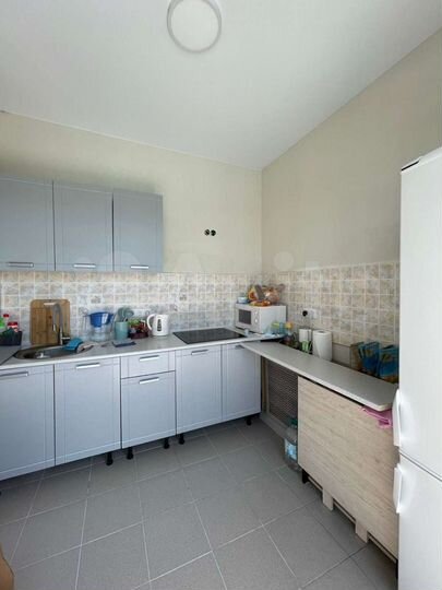 Комната 20 м² в 8-к., 2/2 эт.