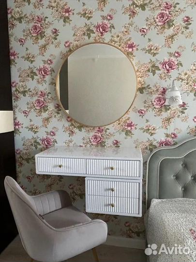 Зеркало круглое с подсветкой в черной раме