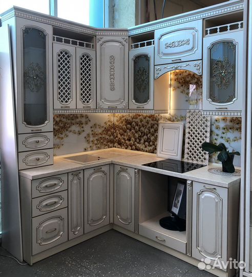 Кухонный гарнитур