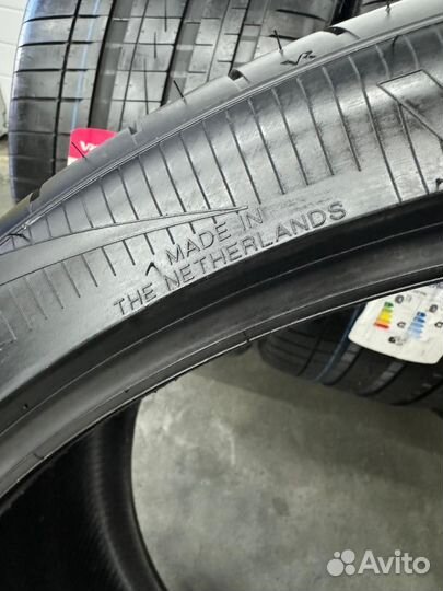 Vredestein Ultrac Vorti 355/25 R24 и 295/30 R24 110Y