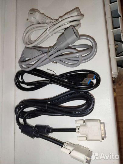 Кабель для компьютера