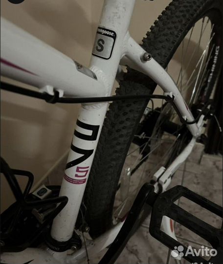 Mangoose Switchback 27 five