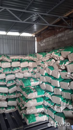 Угоь древесный крупный опт