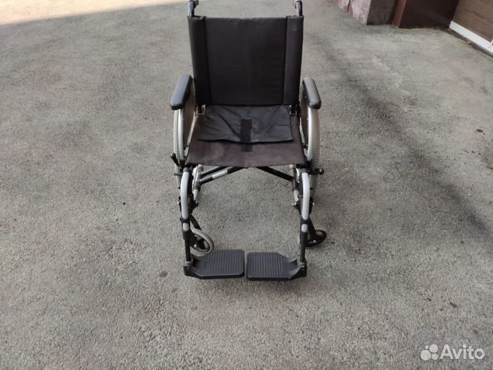 Коляска инвалидная