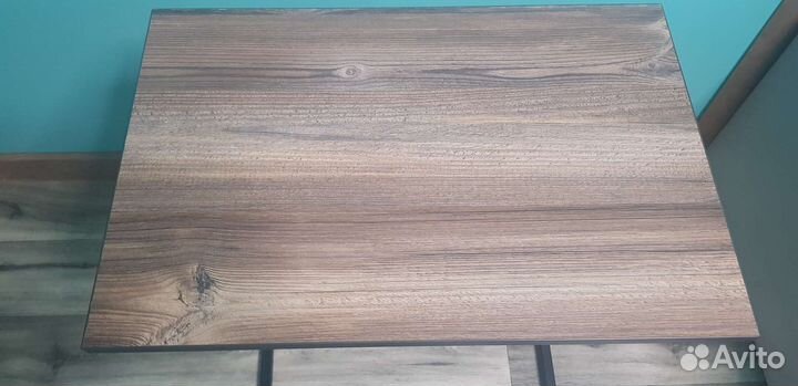 Стол в стиле Лофт