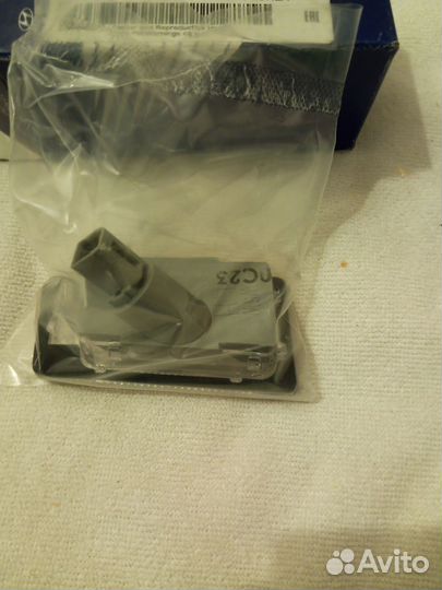 Фонарь подсветки номера Solaris 925011M400