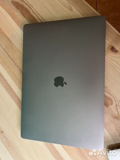 Apple macbook pro 16 2019 i7