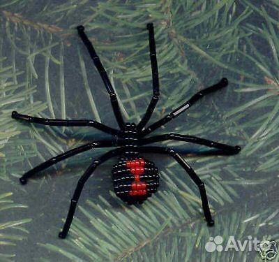 Паук из бисера