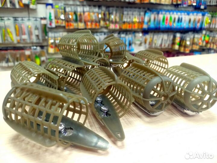 Кормушка фидерная