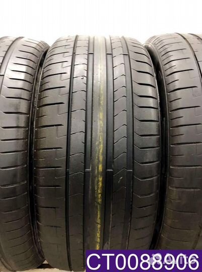 Pirelli P Zero PZ4 255/40 R20 101Y