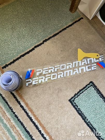 Наклейка на порог bmw