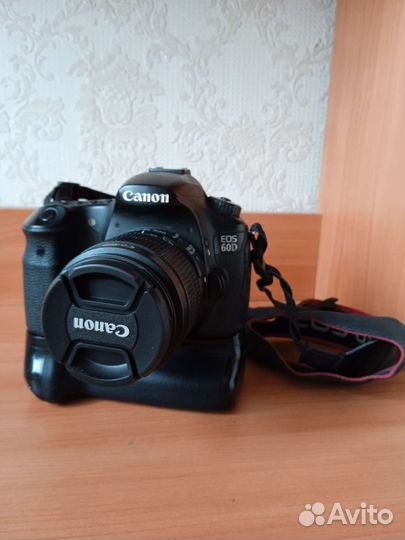 Зеркальный фотоаппарат canon 600d