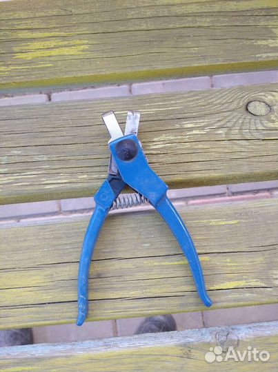 Клещи для метки животных