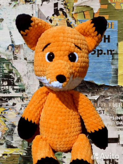 Лисичка плюшевая