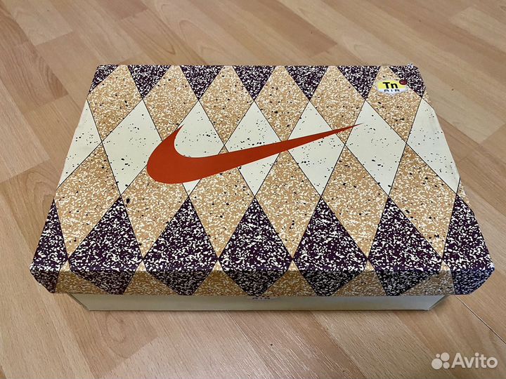 Кроссовки Nike Tn Plus 