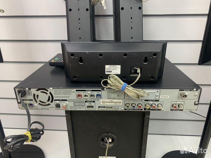 Домашний кинотеатр Sony HCD-DZ690M