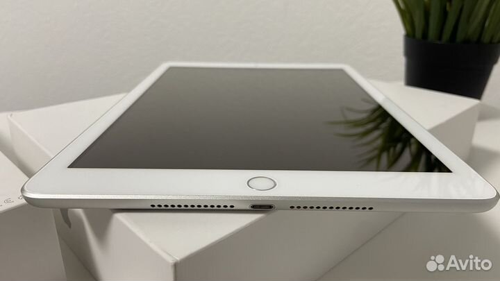 iPad 6 2018 32gb Отличный