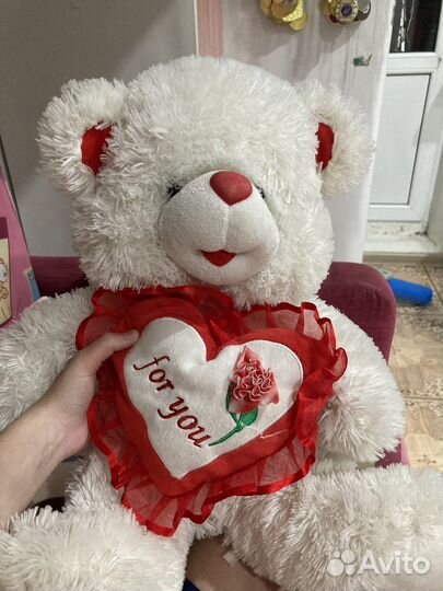 Плюшевый медведь