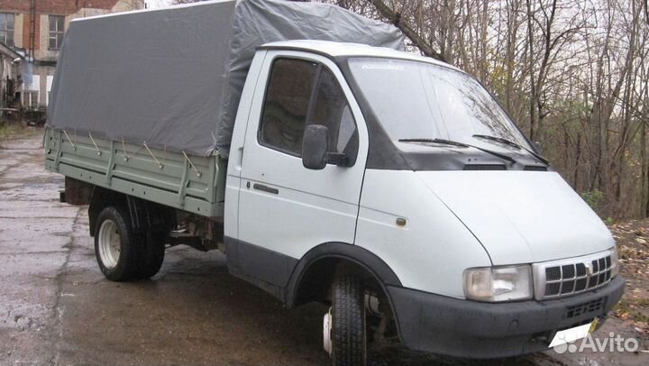 Вывоз мусора с грузчиками и без