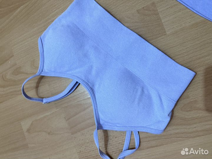 Костюм для йоги и фитнеса