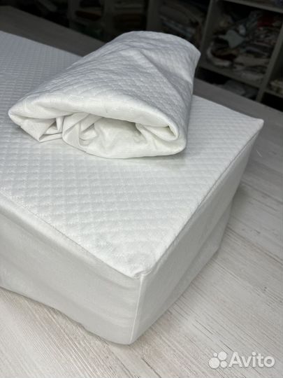 Наматрасник