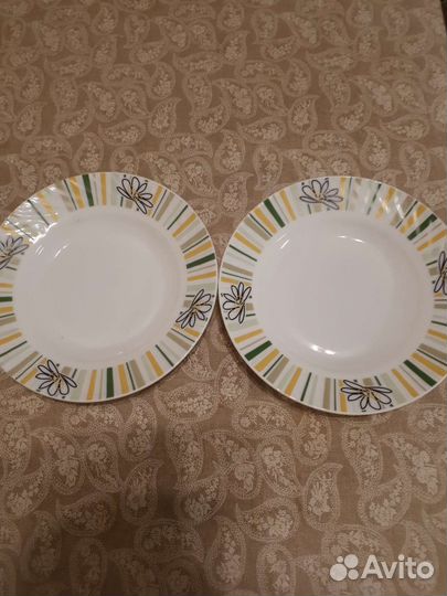 Тарелка новая 2шт