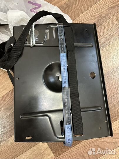 Подставка кронштейн настенная