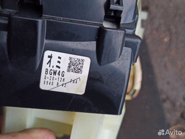 Селектор АКПП кпп mazda 3