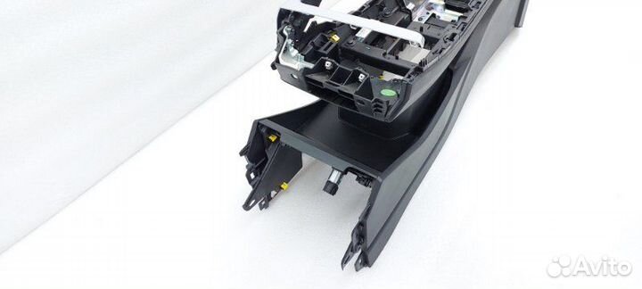 Б/У Б/У Центральная консоль Состояние отличное