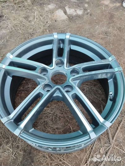 Диски 5x114.3 R16