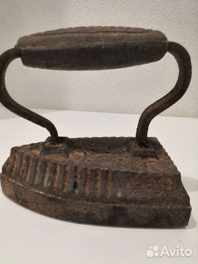 Старинный утюг чугунный Горнснаб