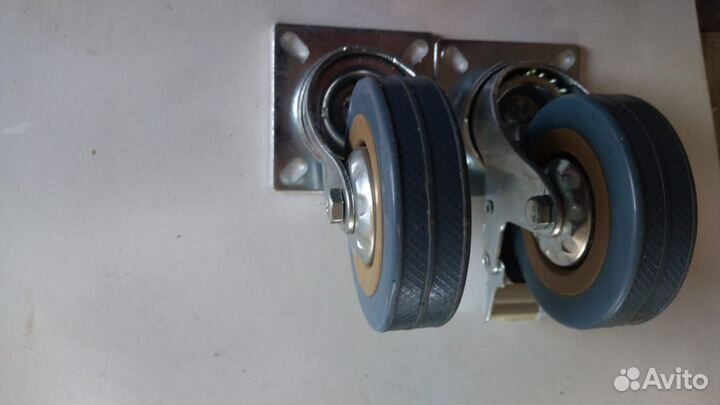 Колеса поворотные со стопором/без стопора