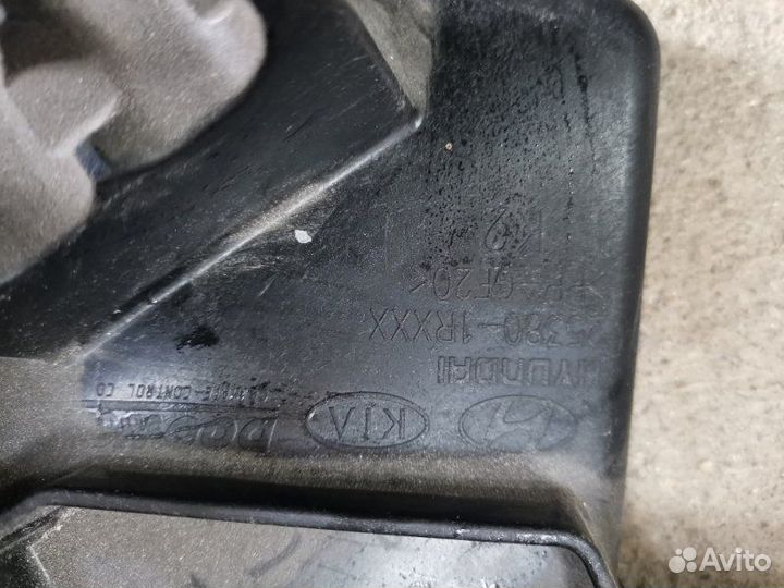 Диффузор радиатора Hyundai Solaris 2012