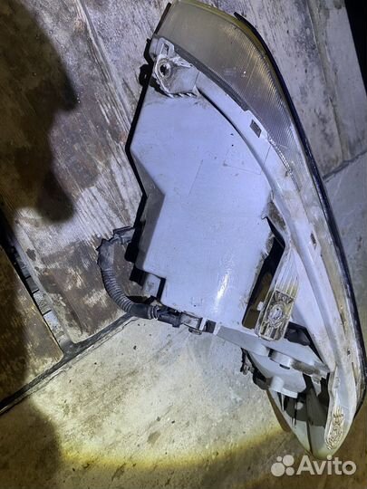 Правая фара chevrolet aveo t250