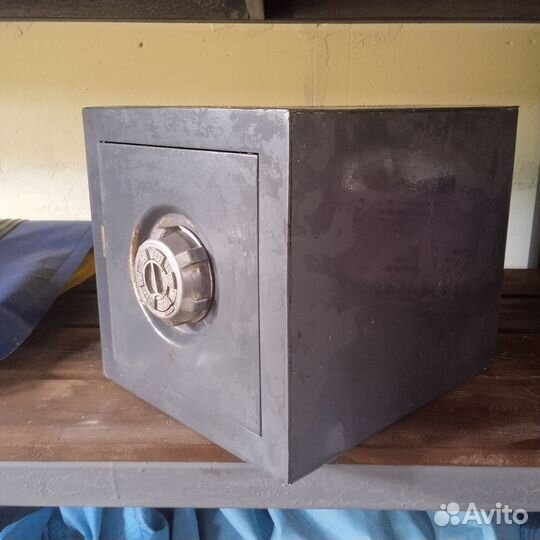 Сейф