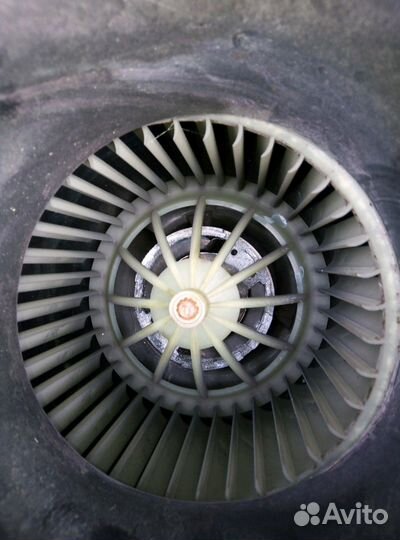 Печка, вентилятор отопителя ауди 100с4, а6с4 а6с5