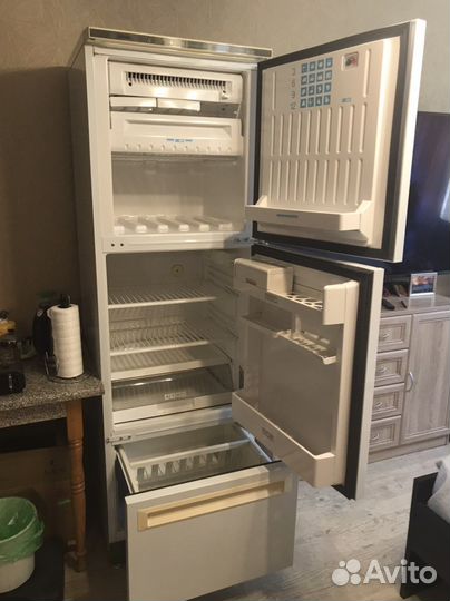 Холодильник stinol