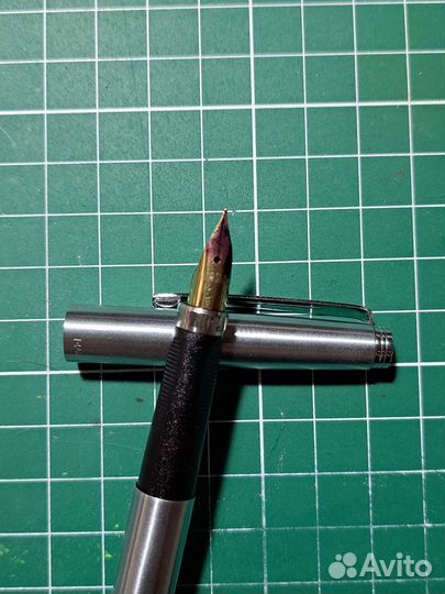 Переьвая ручка