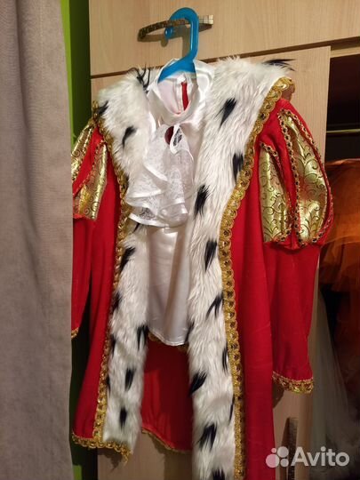Костюм карнавальный