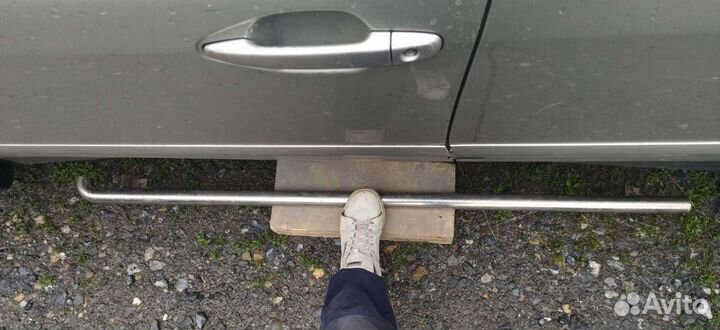 Защитная труба переднего бампера + Подножки пороги