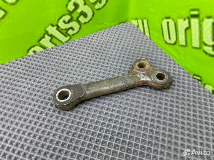 Рулевая сошка Mercedes-Benz W124 M102 2.3 1991