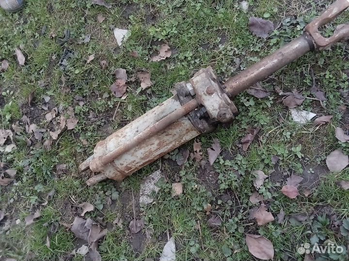 Запчасти на трактор мтз 80 бу