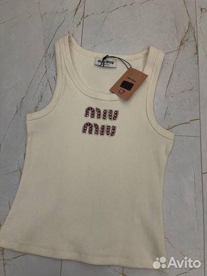 Топ Miu Miu