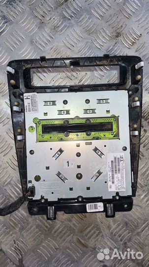 Консоль центральная Ford Mustang