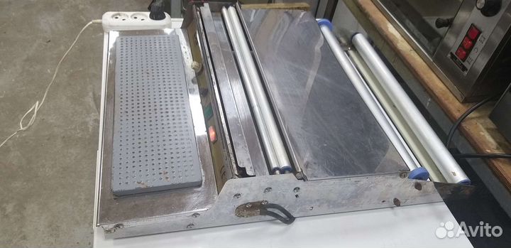 Горячий стол для упаковки Cas