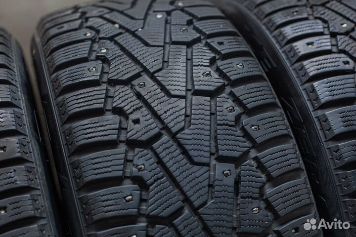 Pirelli Ice Zero 225/50 R17 98T