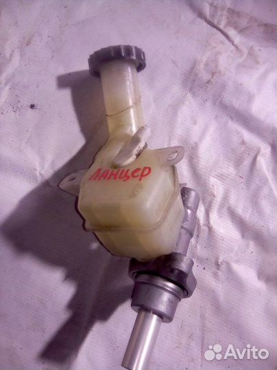 Главный тормозной цилиндр Mitsubishi Galant Fortis