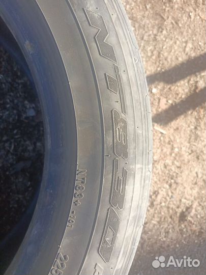 Nitto NT830+ 225/55 R17